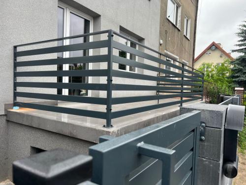 da45c2e5-1fb7-432f-9ba7-f5280d862031